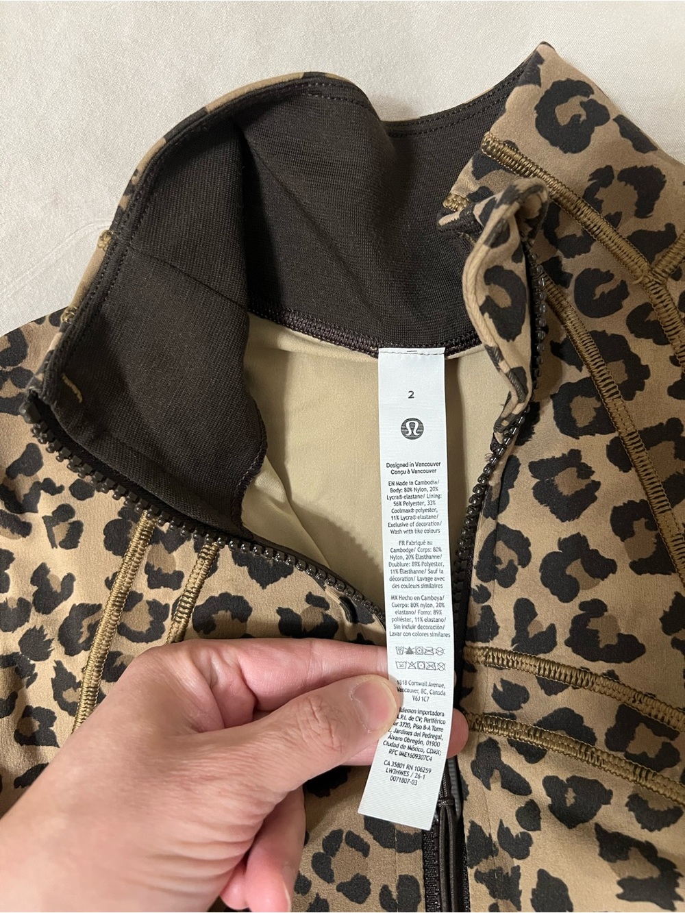 True Leopard Define Crop Jacket RARE - Picture 3 of 8